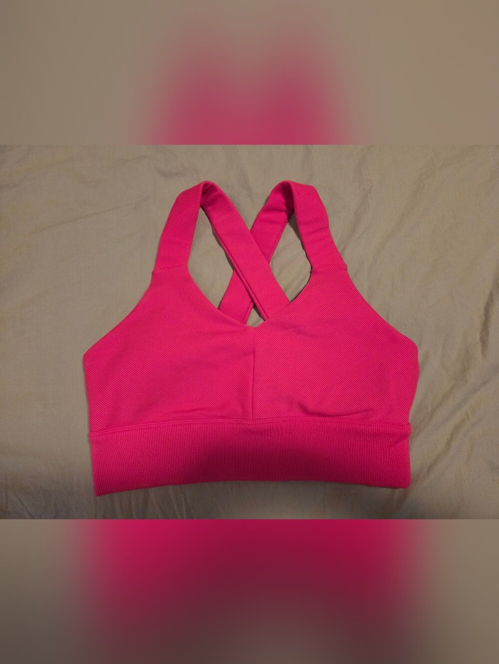 ALO Yoga Emulate Neon Pink Bra